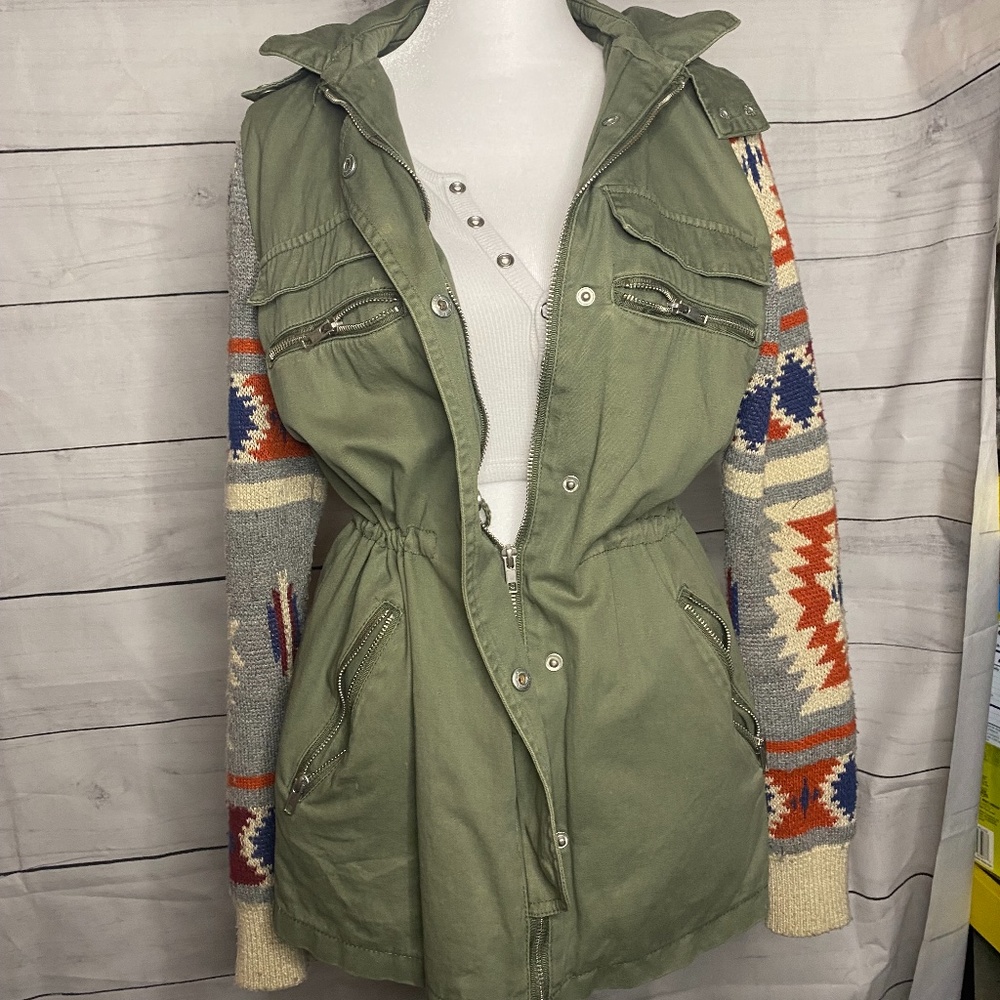 Jacket - Picture 2 of 3